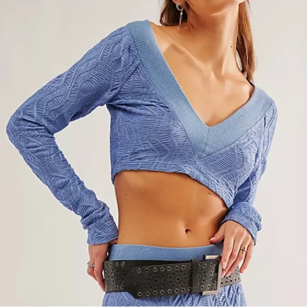 Free People Oakley Top Denim Grey Medium - Picture 5 of 8